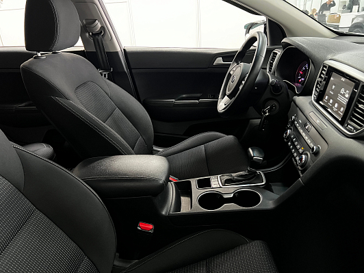Kia Sportage Luxe, 2019 года, пробег 57000 км
