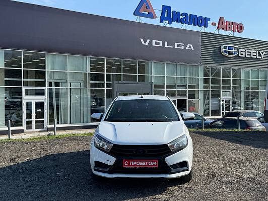 Lada (ВАЗ) Vesta Comfort Multimedia (2018-2019), 2017 года, пробег 144800 км