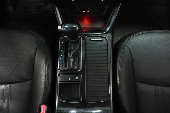 Kia Sorento Prestige, 2014 года, пробег 144718 км