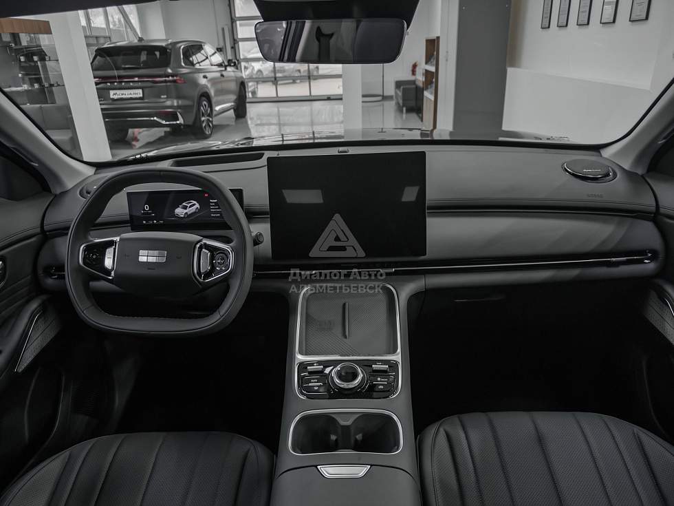 Geely EX5 EM-i Max, серый