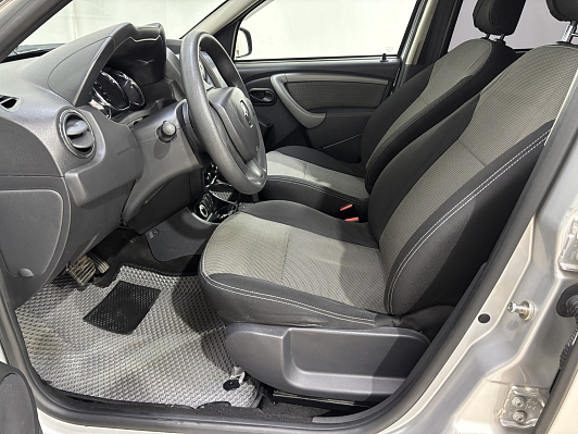 Renault Duster Life, 2016 года, пробег 148227 км