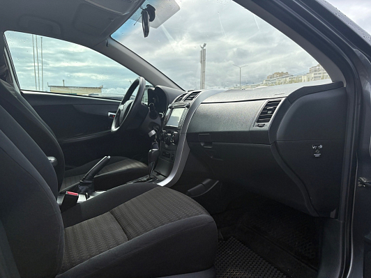 Toyota Corolla, 2011 года, пробег 296529 км