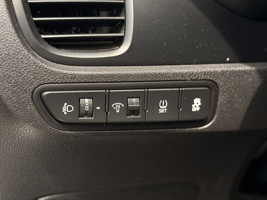 Kia Rio Luxe, 2019 года, пробег 78994 км