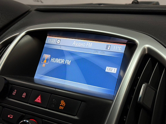 Opel Astra Sport, 2013 года, пробег 160000 км