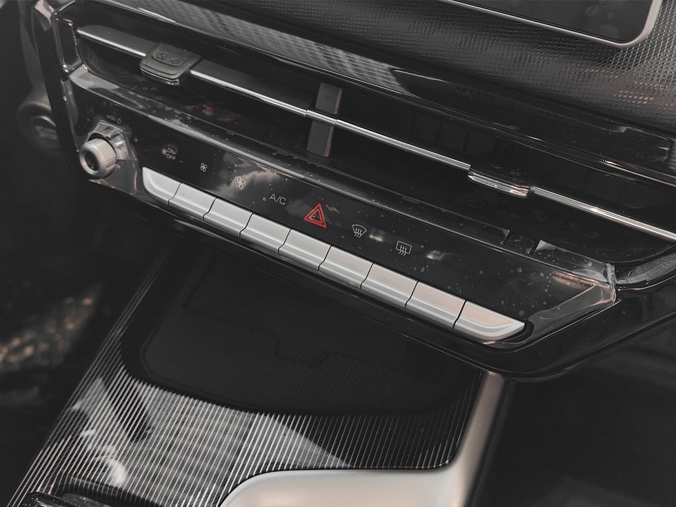 Haval Jolion Оптимум, белый