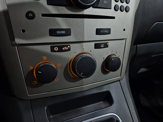 Opel Zafira, 2008 года, пробег 175929 км