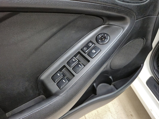 Kia Cerato Comfort, 2013 года, пробег 266416 км