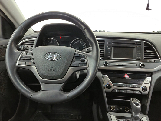 Hyundai Elantra Comfort + Style + High-Tech, 2017 года, пробег 99074 км