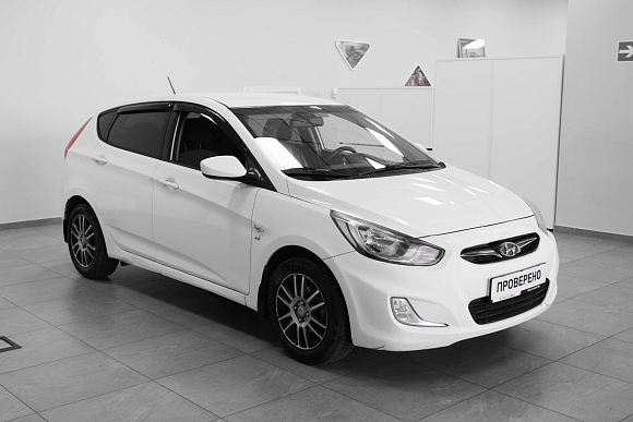 Hyundai Solaris Active, 2013 года, пробег 137000 км