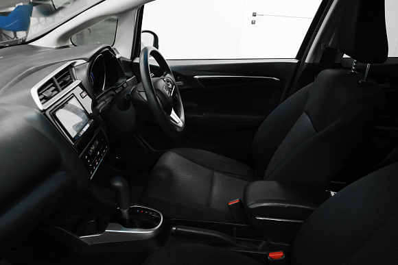 Honda Fit, 2019 года, пробег 122154 км