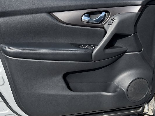 Nissan Qashqai LE, 2021 года, пробег 120560 км