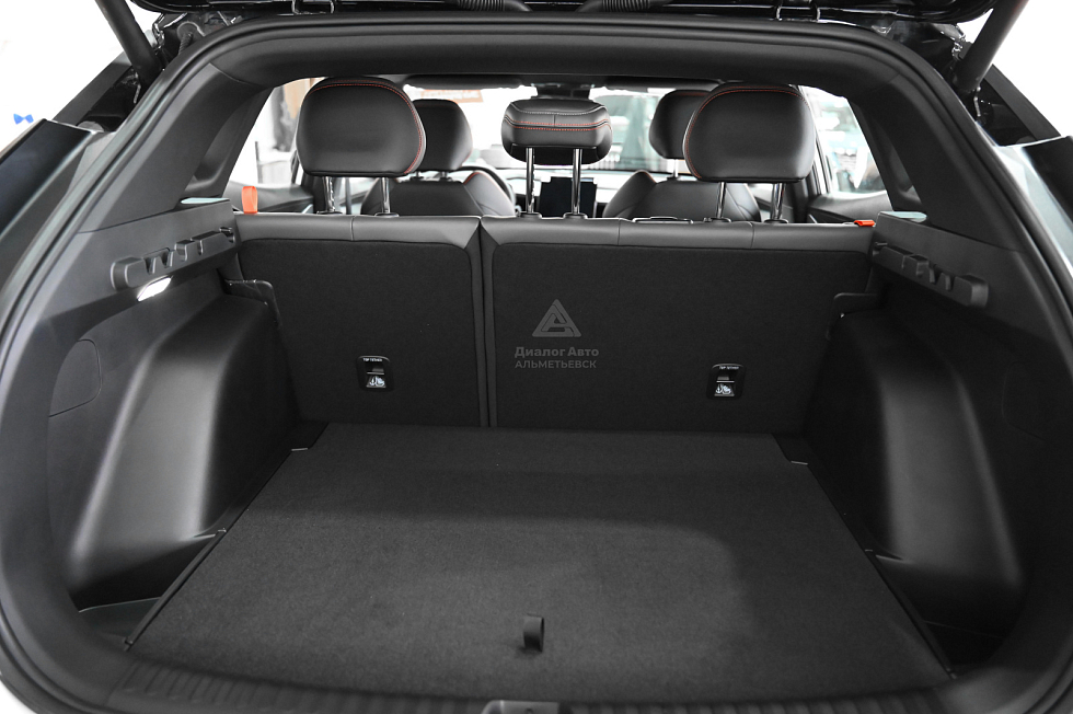 Geely Cityray Спорт, серебряный