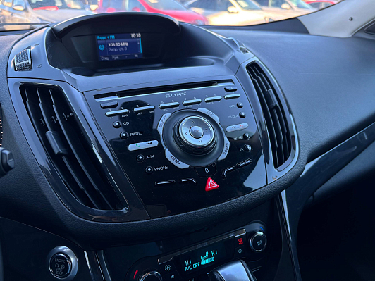 Ford Kuga Titanium, 2014 года, пробег 129431 км