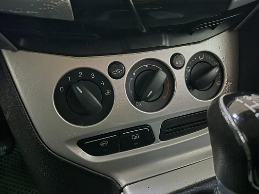 Ford Focus SYNC Edition, 2011 года, пробег 240456 км