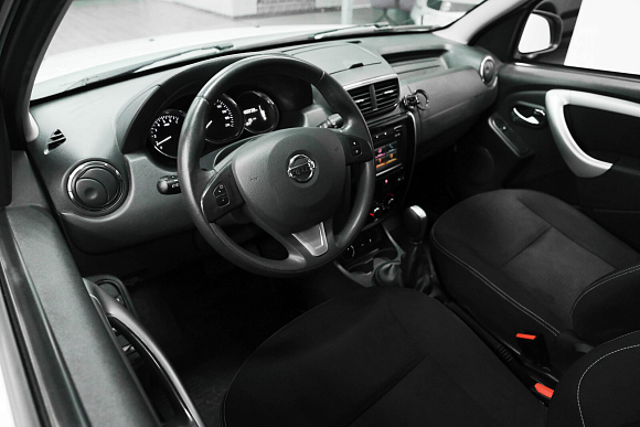 Nissan Terrano Elegance, 2021 года, пробег 100100 км