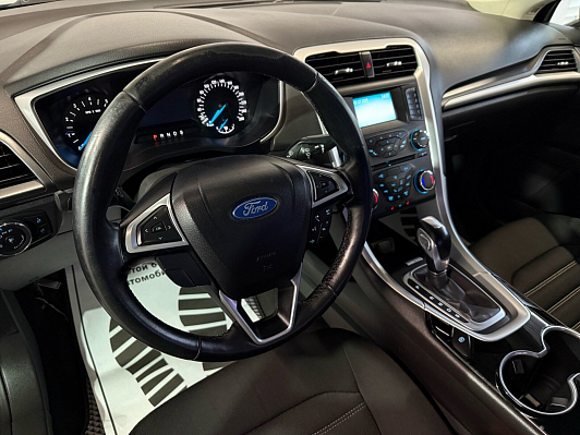 Ford Mondeo Trend, 2015 года, пробег 89000 км