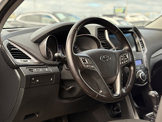 Hyundai Santa Fe Comfort, 2015 года, пробег 172012 км