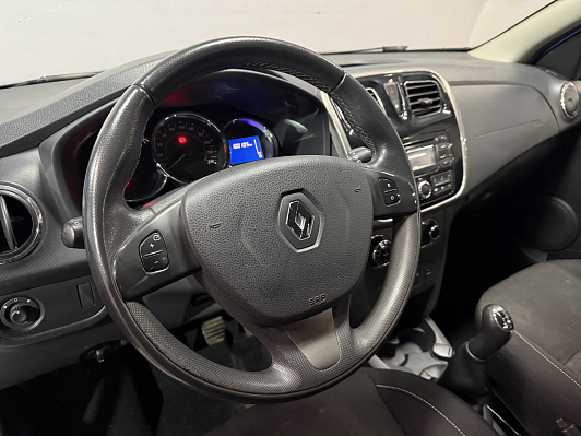 Renault Sandero Privilege, 2016 года, пробег 100000 км