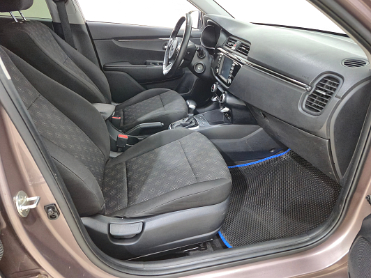 Kia Rio Prestige, 2019 года, пробег 100600 км