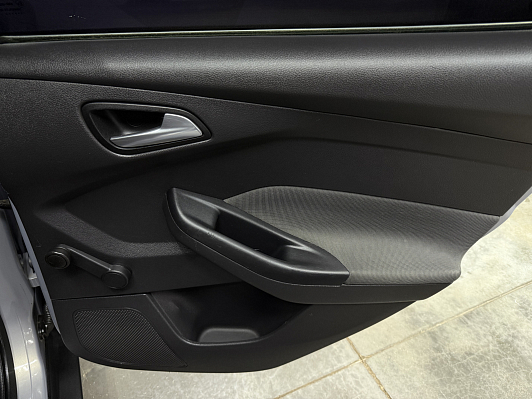 Ford Focus Trend, 2011 года, пробег 181735 км