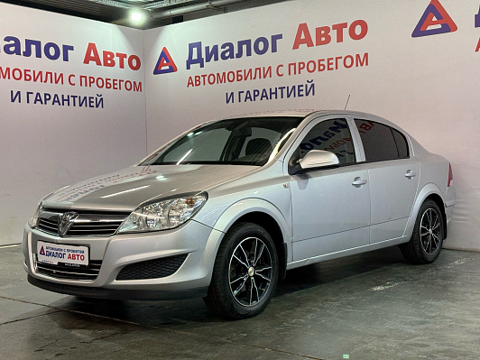 Opel Astra, 2014 года, пробег 75000 км