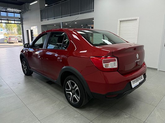 Renault Logan Stepway Life City, 2021 года, пробег 128000 км