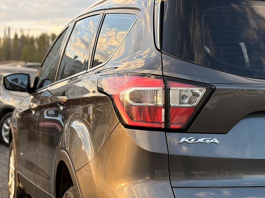 Ford Kuga Titanium, 2017 года, пробег 143417 км