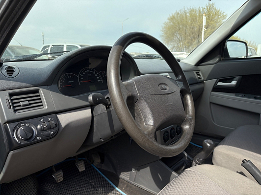 Lada (ВАЗ) Priora Норма, 2010 года, пробег 280104 км