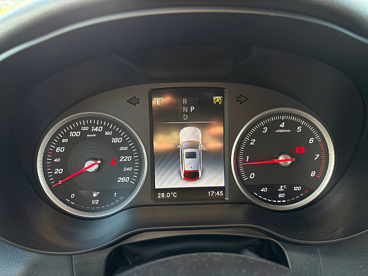 Mercedes-Benz GLC GLC 300 4MATIC Sport Plus, 2017 года, пробег 82399 км