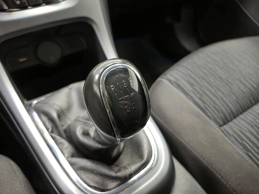 Opel Astra Enjoy, 2013 года, пробег 211918 км