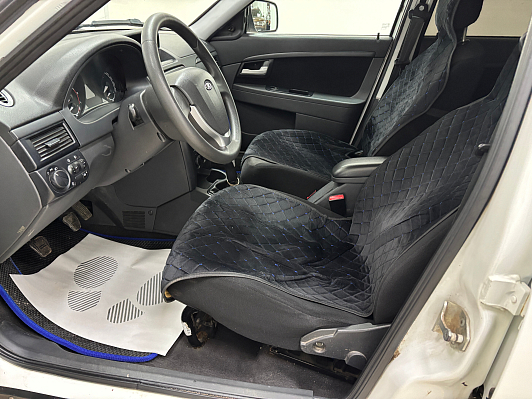 Lada (ВАЗ) Priora Standard 21702-40-050, 2016 года, пробег 131967 км