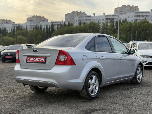 Ford Focus Ghia Special Edition, 2010 года, пробег 220503 км