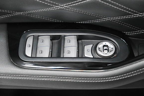 Exeed VX President, 2022 года, пробег 64963 км