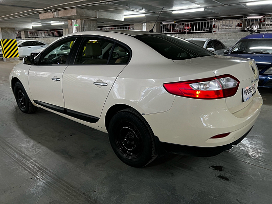 Renault Fluence Confort, 2013 года, пробег 245000 км