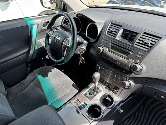 Toyota Highlander, 2012 года, пробег 91727 км