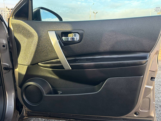 Nissan Qashqai SE, 2012 года, пробег 210713 км