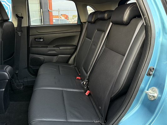 Mitsubishi ASX Instyle, 2011 года, пробег 148000 км