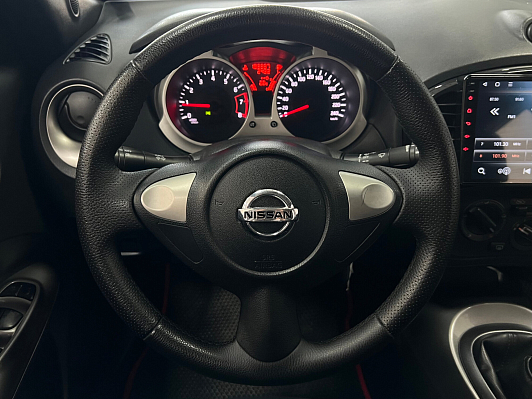 Nissan Juke SE, 2012 года, пробег 183000 км