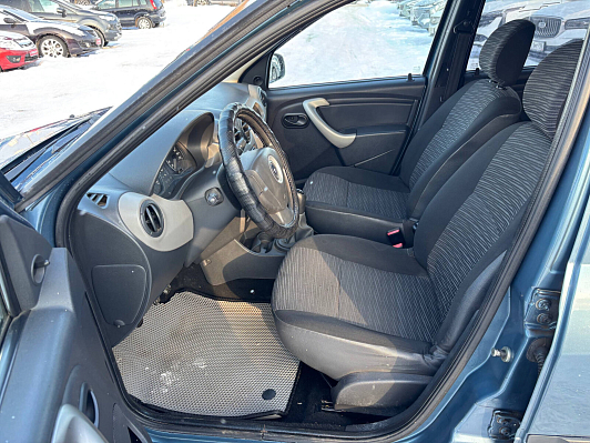 Renault Logan Expression, 2012 года, пробег 190124 км