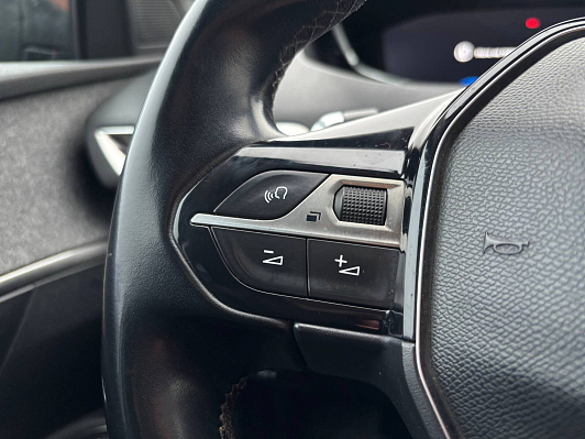 Peugeot 3008 Allure, 2018 года, пробег 151743 км