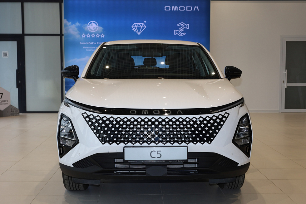 Omoda C5 Стиль, белый