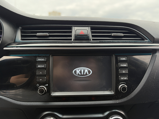 Kia Rio Luxe, 2018 года, пробег 118485 км
