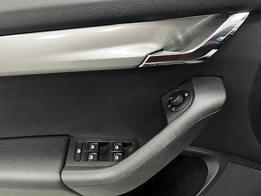 Skoda Octavia Active, 2019 года, пробег 169862 км