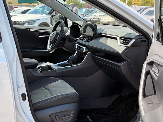 Toyota RAV4 Adventure Plus, 2024 года, пробег 45 км