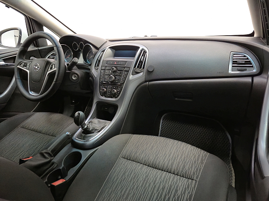Opel Astra Cosmo, 2013 года, пробег 202876 км