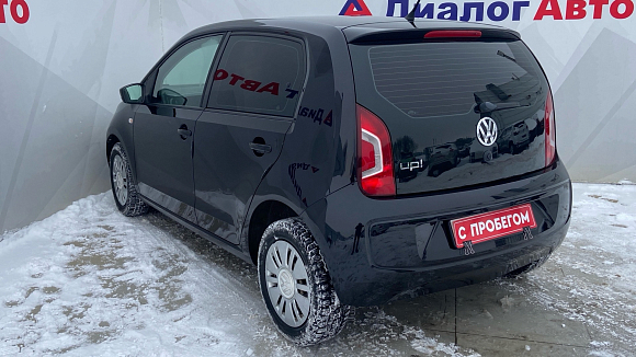 Volkswagen up!, 2013 года, пробег 127350 км