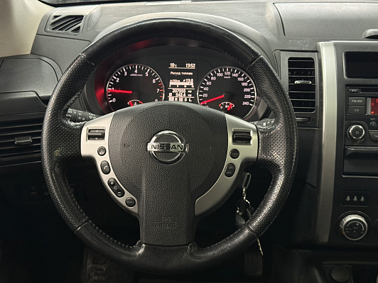 Nissan X-Trail SE High, 2012 года, пробег 208000 км