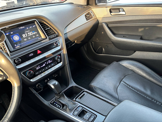 Hyundai Sonata Lifestyle, 2018 года, пробег 139708 км