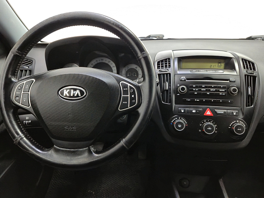 Kia Ceed Стандарт, 2008 года, пробег 304962 км