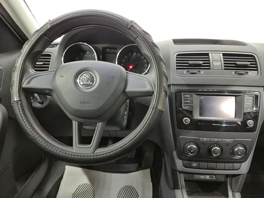 Skoda Yeti Active Outdoor, 2016 года, пробег 131488 км